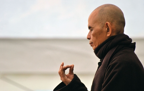 Thiền sư Thích Nhất Hạnh vừa mới viên tịch